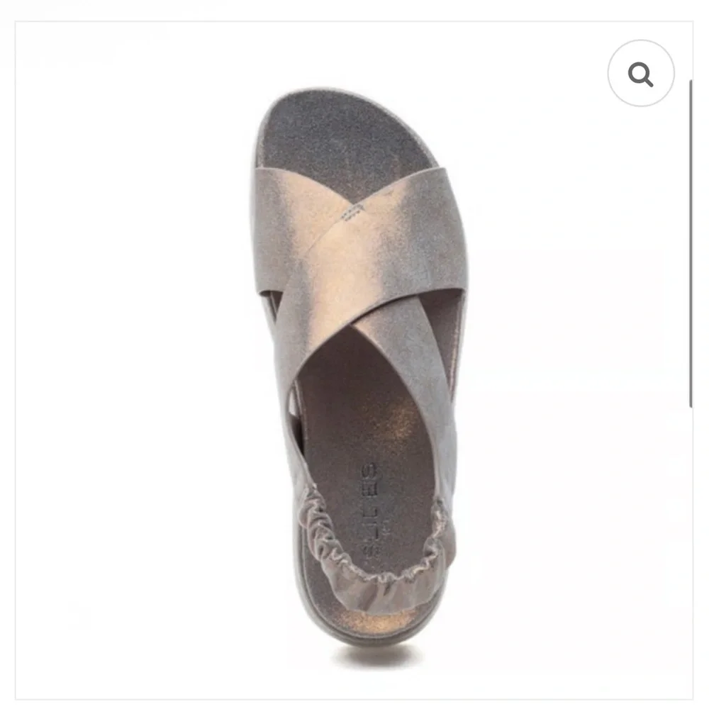 J Slides J/SLIDES‎ RESA CRISS CROSS SANDAL METALLIC BRONZE SUEDE